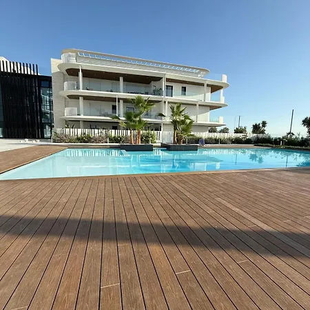 Lejlighed Smeraldo Acquamarina Waterfront *