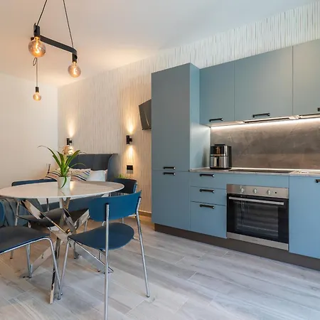 Smeraldo Acquamarina Waterfront Lejlighed *