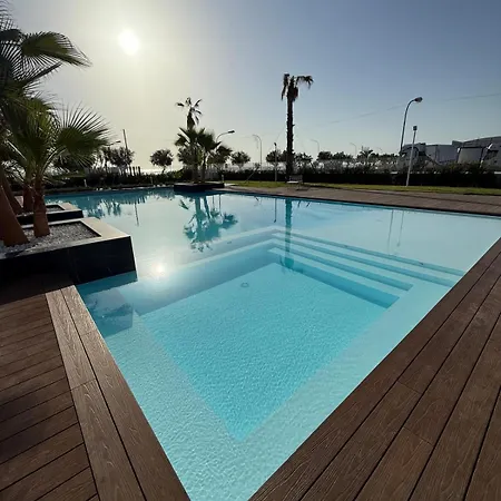 شقة Smeraldo Acquamarina Waterfront *