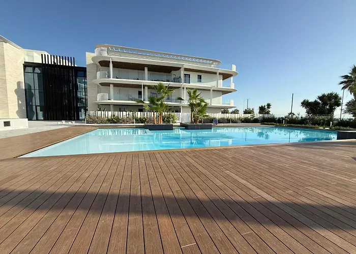 Smeraldo Acquamarina Waterfront